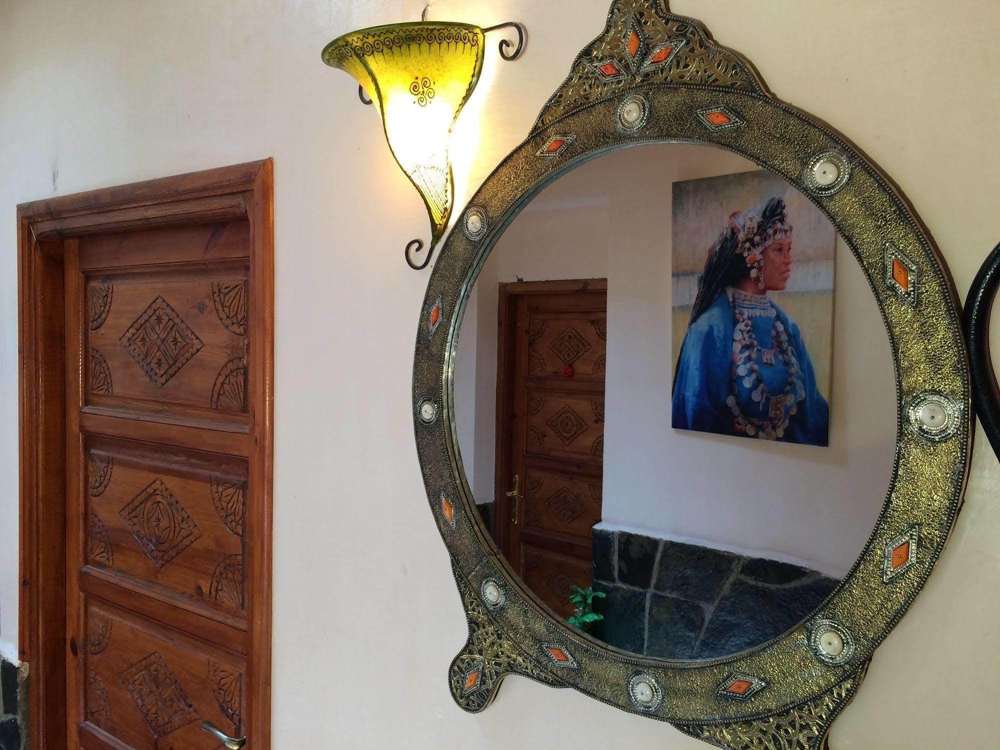 Dar Aglzime Hotell Aroumd Exteriör bild